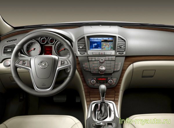 Opel Insignia салон